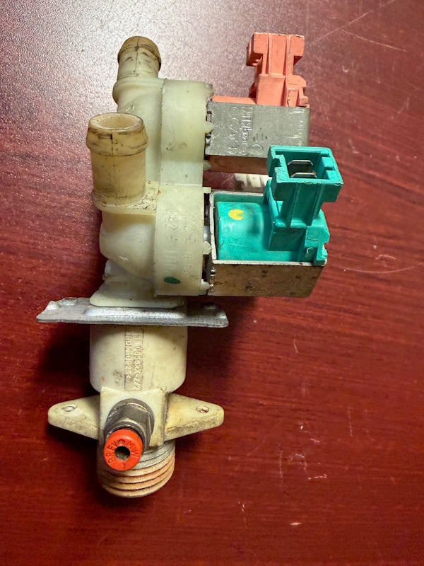 Wascomat 471823665 Washer INLET VALVE 240/60 3WAY 1/2IN W/RES [Used]