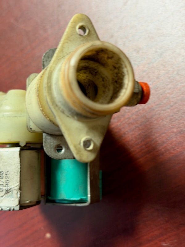 Wascomat 471823665 Washer INLET VALVE 240/60 3WAY 1/2IN W/RES [Used]