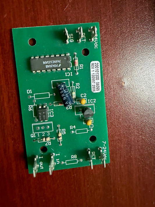 Unimac Washer F200101300P Washer PCB SENSOR ROTATION 7-24VDC IN [Used]