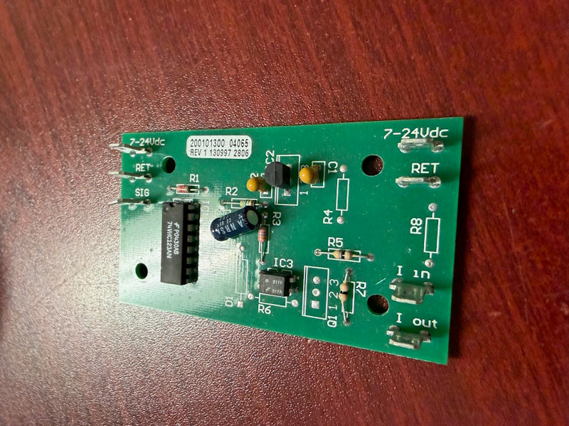 Unimac Washer F200101300P Washer PCB SENSOR ROTATION 7-24VDC IN [Used]