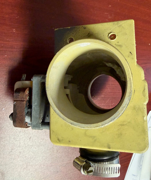 Unimac Washer Drain Valve  F200166402 3" Drain Valve 220v w/ Overflow 33581610 [Used]