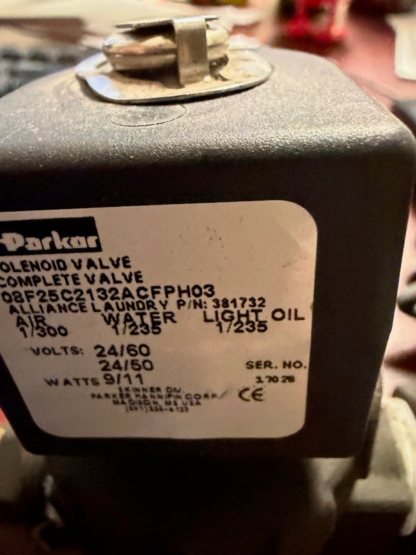 SQ HUEBSCH, IPSO F381732 Washer Inlet Valve 1/2" (BRASS DIN 24VAC EPDM)[Used]