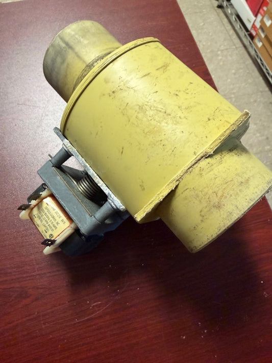 Speed Queen F380629 Washer Drain Valve DR 3 NO J-LIP .18A 220V [Used]