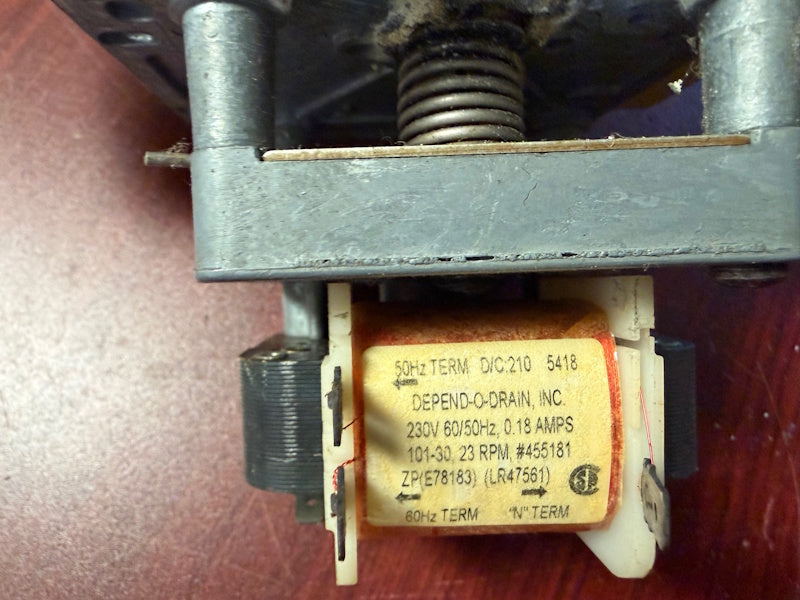 Speed Queen F380629 Washer Drain Valve DR 3 NO J-LIP .18A 220V [Used]