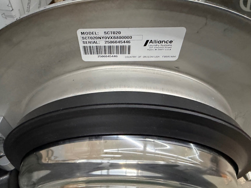 Speed Queen SCT020 Washer 20Lb 200-240V 50-60Hz 1/3Ph Card Re OPL 2025 [Open Box]