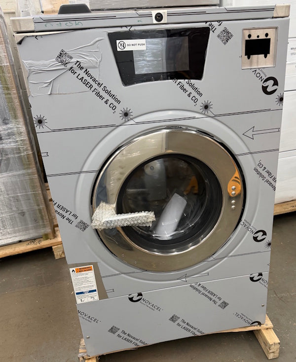 Speed Queen SCT030 FL Washer 30Lb 200-240v 50-60Hz 1/3Ph SS Card Re OPL 2025[Open Box]