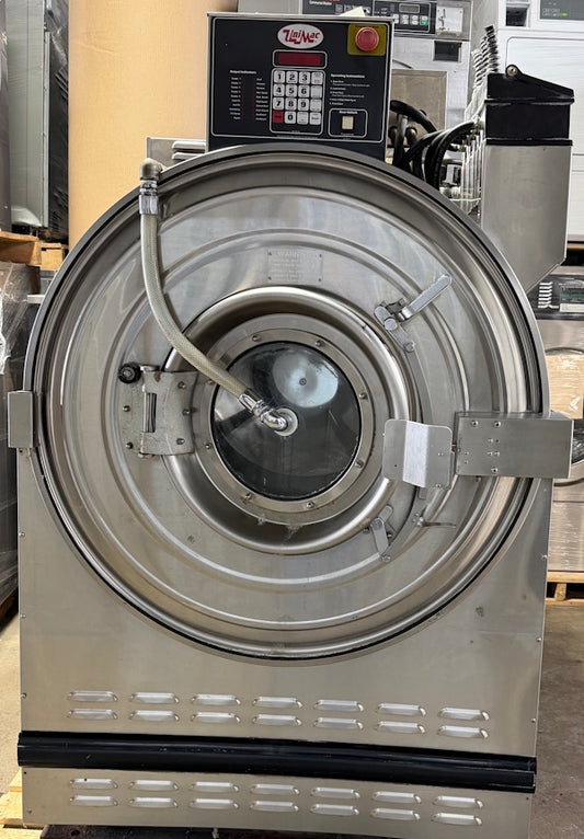 UniMac UW100 Hardmount Washer-Extractor 100Lb 200-240V 50-60Hz 3Ph OPL [Used]