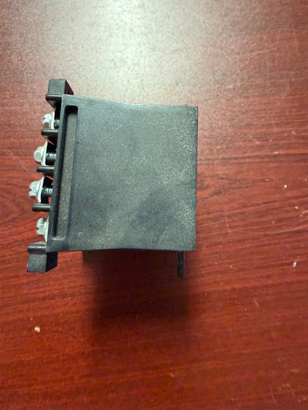 Milnor Micron Control Transformer 09UB25AT71 250VAC 60Hz  [Used]