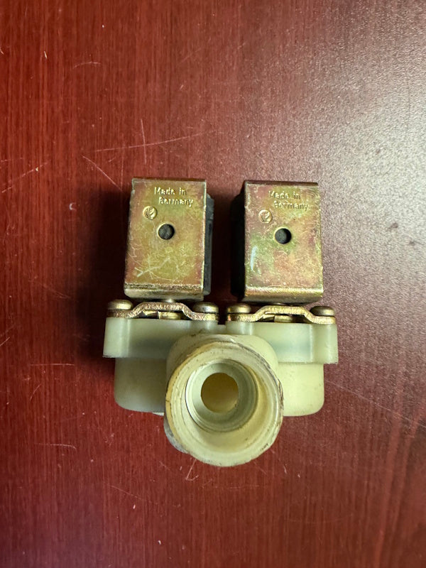 Auk Muller, 57204, Washer Inlet Valve 2-WAY 220-240V/50-60Hz [Used]