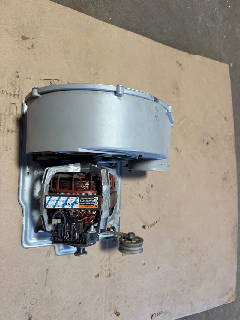 Speed Queen 511574 Dryer Motor 120V/60Hz,Pulley,Exhaust Fan,Idler Wheel Ass Used