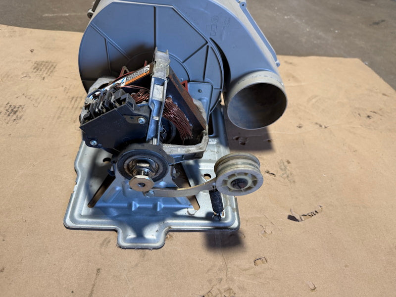 Speed Queen 511574 Dryer Motor 120V/60Hz,Pulley,Exhaust Fan,Idler Wheel Ass Used