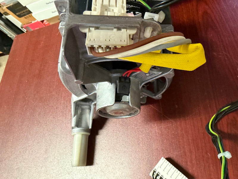 Washer Motor OEM W10811032 Whirlpool Maytag Front Load Washer [Open Box]