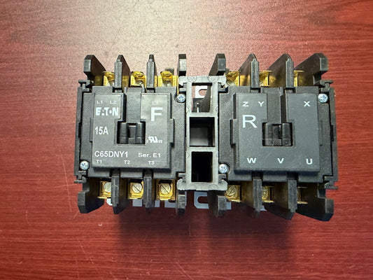 Contactor Eaton C65DNY1 15A Reversing 24v 50/60Hz M413615 [Used]