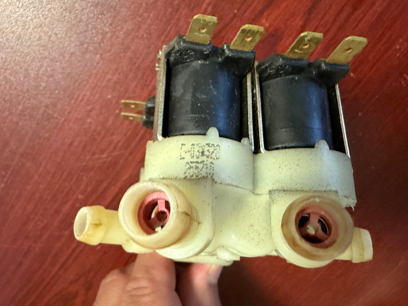 Inlet Valve 4-Way 220V FOR GIRBAU WASHERS - 129411, G129411 [Used]