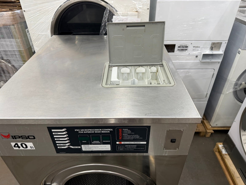 Ipso WE181C 40Lb Commercial Front Load Washer 240V 60Hz 3Ph OPL 1999 [Used]