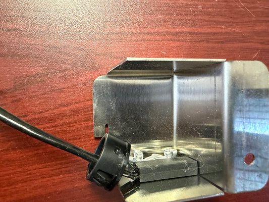 Speed Queen F8066804 Washer/Dryer ASSY REED SWITCH 905 W/RECEPT[Open Box]
