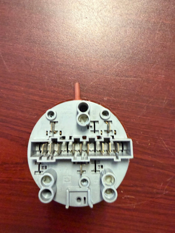 Unimac Washer Pressure Switch, P/N 990-5072 [Used]