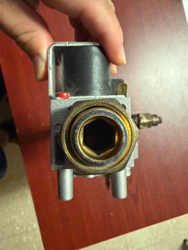 Gas Valve Wascomat Dryer TD30x30 Honeywell VK4105A 110V 487143725 471985360[Used]
