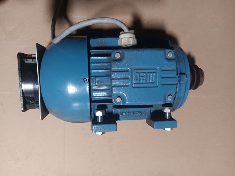 Ipso 241/00001/00 Washer WE234 Motor for 50lb w/inv B12510701 [Used]