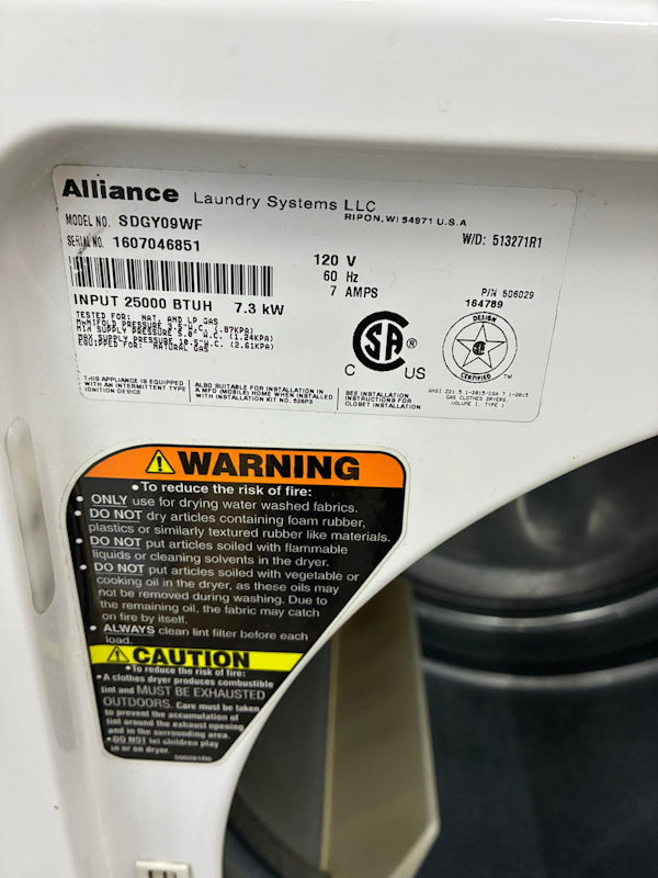Speed Queen Top Load Washer & Gas Dryer 60Hz 120v CardRe OPL 2016 [Used]