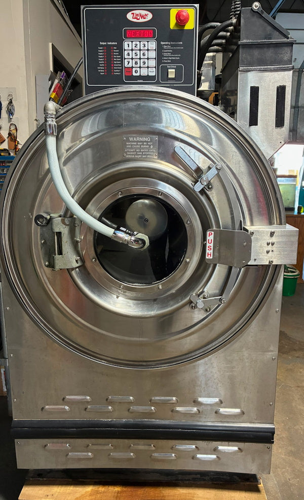 UniMac UW60PV Hardmount Washer-Extractor 60Lb 200-240V 50-60Hz 3Ph OPL [Used]