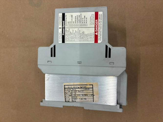 SQ Washer F370857 Inverter Drive 3HP DP 160-AA08NP03 Allen-Bradley [Used]