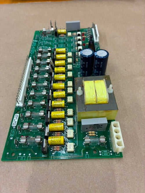 Speed Queen F0370447 F8206501P Washer ASSY VCMP OUTPUT BOARD 120V[USED]
