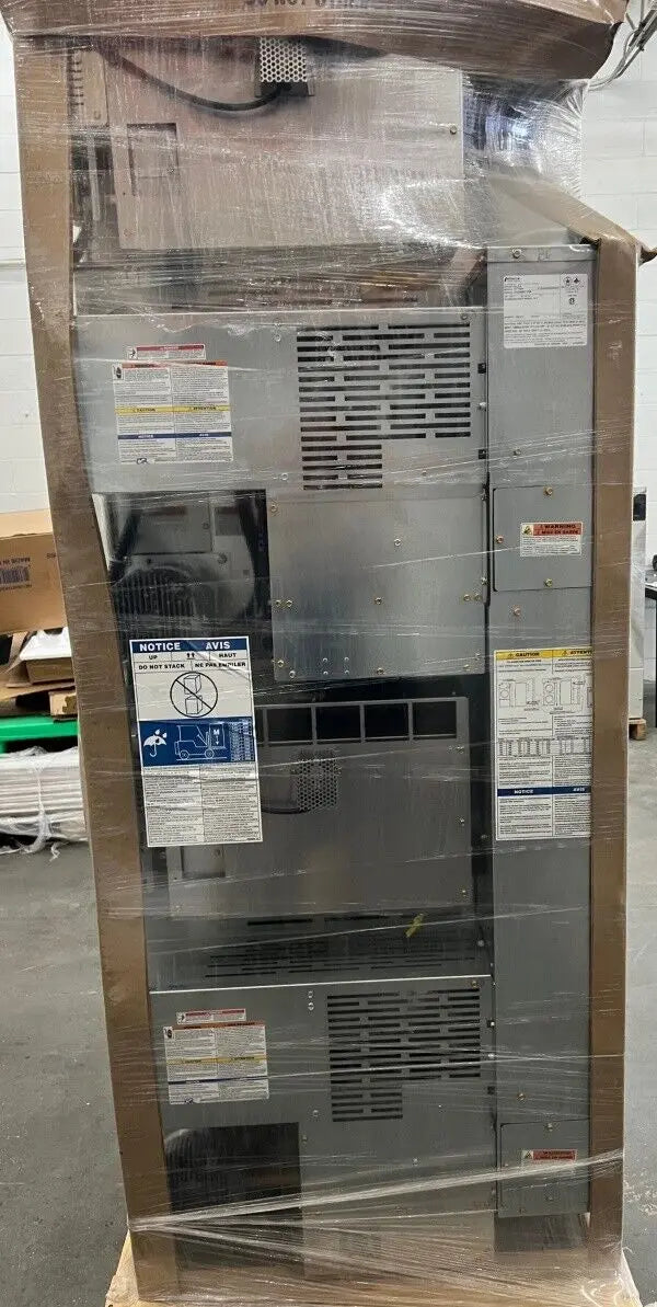 Speed Queen 30Lb White Stack Dryer STT30N Gas 120V 60Hz CardReady 2021