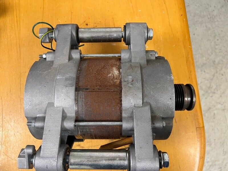 Washer Motor MT90-90/4 for Continental Girbau P/N: 340778 290/6850 rpm [Used]