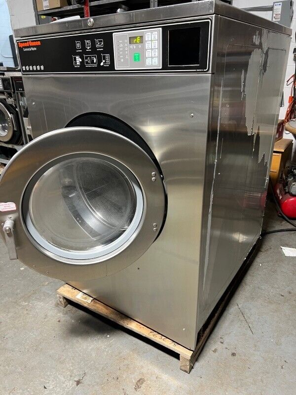 Speed Queen SC60 Front Load Washer 60Lb 208-240V 60Hz 3Ph Card Re OPL 2008[Used]
