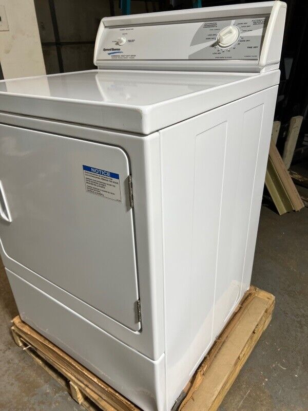 Speed Queen Gas Dryer Front Load LGS17AWF 7cu ft. 120v/60Hz Homestyle [Open Box]